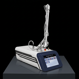 Máquina láser fraccional de CO2 portátil multifuncional para uso doméstico, dispositivo de belleza facial para el cuidado de la piel, para tensar la piel y eliminar arrugas - Product Image 1