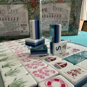 Dropshipping, 1 Juego Mínimo, Juego de Mahjong Personalizado Azul Sirena, 160 Fichas de Mahjong Americanas de Lujo Grabadas en Acrílico de 4 Capas - Product Image 3