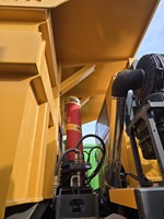 Camion benne 6x4 XCM-GG XG90 2023 avec benne en U, moteur Euro 3, disponible en stock