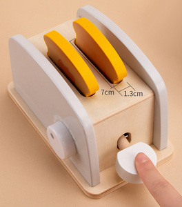 <span class=keywords><strong>Juguete</strong></span> <span class=keywords><strong>de</strong></span> Cocina <span class=keywords><strong>de</strong></span> <span class=keywords><strong>Madera</strong></span> COMMIKI para Niños, Juego <span class=keywords><strong>de</strong></span> Simulación <span class=keywords><strong>de</strong></span> Cocina, <span class=keywords><strong>Juguete</strong></span> <span class=keywords><strong>de</strong></span> Rol para Jardín <span class=keywords><strong>de</strong></span> Infancia, <span class=keywords><strong>Tostadora</strong></span> Gris Monet - Product Image 3