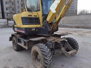 Pelle pelleteuse multifonction sur chenilles originale de la Corée Hyundai 60-7 Hyundai à haut rendement en bon état en vente - Product Image 3