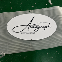 Personalisiertes LED-Halo-Beleuchtetes Geschäftsschild Mattschwarzer Edelstahl 3D-Buchstaben Benutzerdefinierte Schriftart für Gehobene Gastronomie Küstenresort Spa