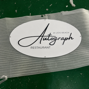 Insegna aziendale personalizzata a LED con effetto alone, lettere 3D in acciaio inossidabile nero opaco con <span class=keywords><strong>font</strong></span> personalizzato per ristoranti di lusso, resort costieri e spa - Product Image 5