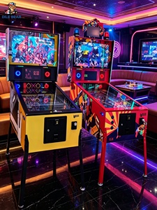 Machine de flipper virtuel à haut retour sur investissement, 32 pouces, 3 écrans, borne <span class=keywords><strong>d</strong></span>'arcade, 66 <span class=keywords><strong>jeux</strong></span>, flipper numérique pour <span class=keywords><strong>parc</strong></span> <span class=keywords><strong>d</strong></span>'attractions, centre commercial - Product Image 6