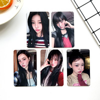 Lot de 5 cartes ILLIT Super Real Me Lucky Card, mini photocarte Illit, carte bonus Kpop, carte de séance autographiée, carte postale commémorative pour fans