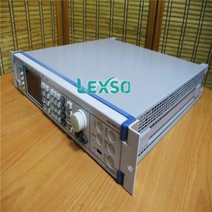 Generador de Señales de RF y Microondas Rohde&Schwarz SMA100A, 8 kHz - 67 GHz - Product Image 3