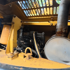 รถขุดไฮดรอลิกตีนตะขาบ Caterpillar 308C มือสอง 8 ตัน คุณภาพสูง ใช้งานน้อย เหมาะสำหรับงานจัดสวน - Product Image 4