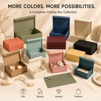 Boîte cadeau pliable colorée pour chaussettes avec plateau de séparation pour emballage de vêtements haut de gamme pour commandes de marques
