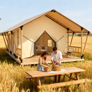 Tentes de glamping de luxe modulaires quatre saisons préfabriquées imperméables double couche forme triangulaire une chambre un salon en PVC - Product Image 1