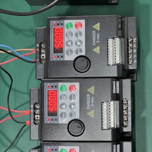 Inverter Trifase 220V Ingresso 380V Uscita 0.75KW 15KW Controllo <span class=keywords><strong>V</strong></span>/F Azionamento a Frequenza Variabile AC IP20 per Ventilatore Motore - Product Image 4