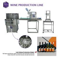 Machine de bouchage synchrone à 4 postes pour ligne de remplissage de bouteilles de vin, scellage automatique pour l'emballage de spiritueux et de liqueurs