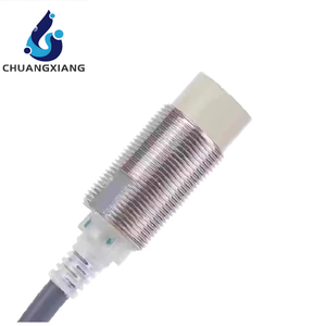 Programmierbarer Lichtschranken-Sensor E2B-M18KN10-M1-B1 auf Lager - Product Image 3