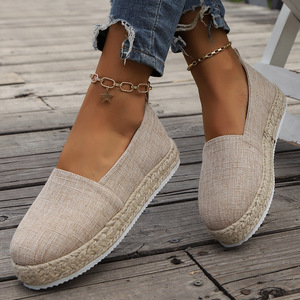 Nouvelle Collection Printemps – Chaussures Décontractées en Tissu Grande Taille pour Femme, Style Claquettes à Semelle Épaisse - Product Image 1