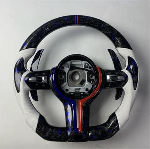 Volante in Fibra di Carbonio Personalizzato con Display LED Riscaldato per M2 M3 M4 M5 F10 F50 F30 F32 F80 F82 F90 E90 E92 E60 E63 <span class=keywords><strong>G20</strong></span> <span class=keywords><strong>G30</strong></span> - Product Image 6