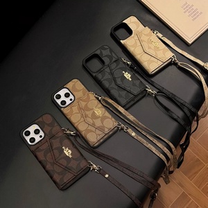Funda de Lujo Premium de Cuero PU con Tarjetero y Correa Cruzada para iPhone 11 12 13 14 15 16 17 Pro - Product Image 4