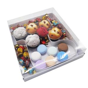 Boîte cadeau en carton en forme de sapin de Noël de 12 pouces pour chocolats et fraises, idéale pour la restauration et les friandises - Product Image 5