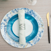 Vaisselle en porcelaine gaufrée vaisselle en gros vaisselle en céramique en vrac pas cher 48 pièces ensembles de vaisselle décalcomanie assiette vaisselle à manger