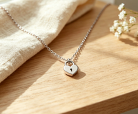 Collier pendentif en forme de cœur en acier inoxydable, chaîne minimaliste en forme de cœur, bijoux plaqués or 18 carats, cadeau pour femmes, Saint-Valentin