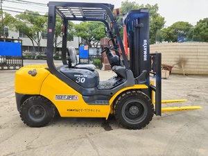 Chariot élévateur Komatsu FD30 d'occasion en bon état Chariot élévateur 3 tonnes d'occasion bon marché Machine Komatsu en Offre Spéciale - Product Image 3