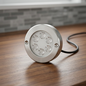 Luz LED para Piscina Ultra Duradera con Cuerpo de Acero Completo (Resistente al Agua IP68) - Product Image 1
