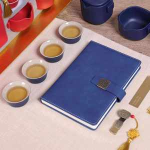 Premium Corporate <b>Gift</b> <b>Set</b>: Branded Notebook & Mug for Employee Appreciation & Events - Product Image 4