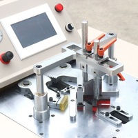 Machine automatique CNC de pose de clous d'angle pour cadres, haute précision, pose de clous à 90 degrés pour moulures en bois dur et bois mixte