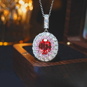 Ciondolo in Oro Bianco con Diamante Taglio Ovale Naturale Colore D Certificato GIA Gioiello di Lusso da Donna per Matrimonio - Product Image 1