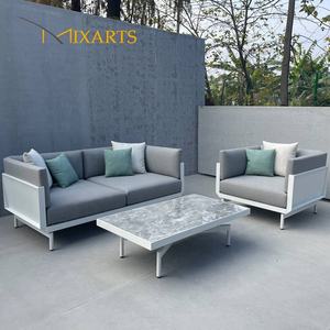 Fauteuil en alliage d'aluminium pour <span class=keywords><strong>salon</strong></span>, canapé de <span class=keywords><strong>jardin</strong></span>, <span class=keywords><strong>salon</strong></span> de patio, restaurant, canapé de luxe, canapé d'extérieur, ensemble de meubles de piscine italien - Product Image 1