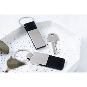 Portachiavi in metallo Pukke, merchandising personalizzato - Product Image 2