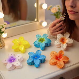 Fermaglio per capelli con fiore di frangipani con strass, 8 cm, accessorio per capelli da donna - Product Image 2
