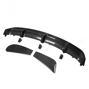 Difusor trasero de fibra de carbono estilo RZ de alto brillo, divisor, alerón, pala para Mercedes W117 Clase <span class=keywords><strong>CLA</strong></span> CLA200 CLA250 CLA45 <span class=keywords><strong>AMG</strong></span> - Product Image 1