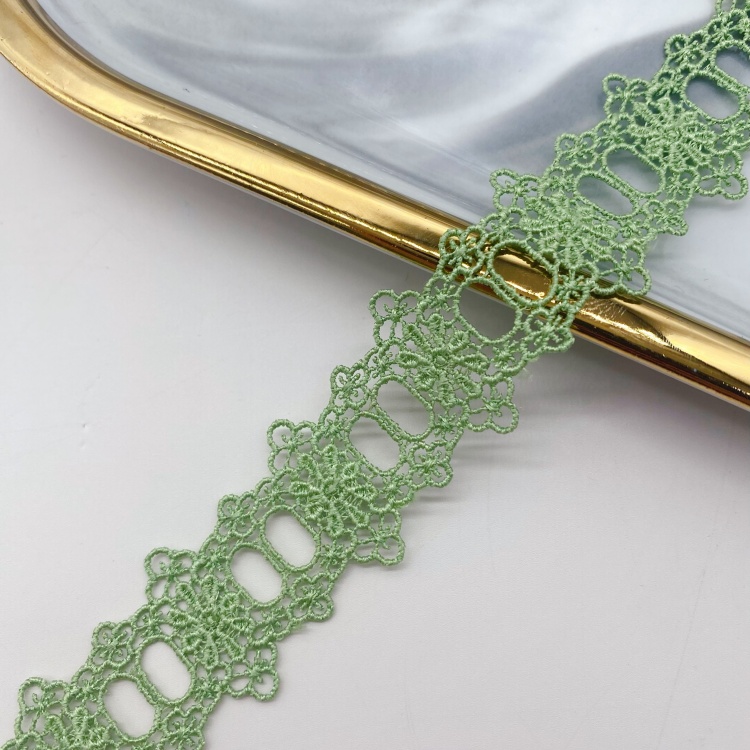 สีเขียว