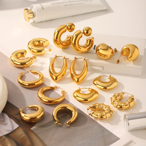 किटी क्लासिक ज्यामितीय हूप बनावट वाले pvd 18k गोल्ड स्टेनलेस स्टील गोल्ड टोन मल्टी स्टाइल महिला फैशन हूगी इयररिंग - Product Image 3