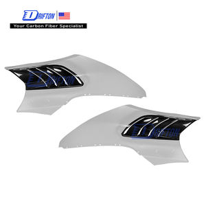 Guardabarros de Fibra de Carbono Preimpregnada Estilo RY 720S para McLaren 720S - Product Image 1