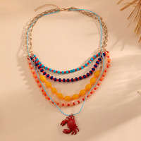 Collier pendentif crabe en plastique tressé à la main, multi-couches, perlé, style naturel, longueur clavicule, pour femme, plage