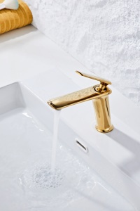 Một mảnh Brass Chrome Basin Mixer vòi duy nhất xử lý nóng/lạnh Cartridge gốm boong gắn thiết kế tiện dụng cho hiện đại - Product Image 5