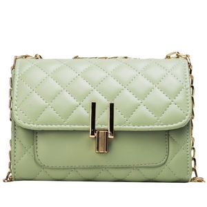 Sac à bandoulière pour femme luxueux, nouveau design tendance, détails de chaîne, doublure en polyester portable - Product Image 3