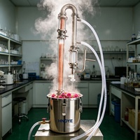 Alambic de distillation d'huiles essentielles en cuivre 20L pour l'extraction d'huile de whisky, de brandy et de lavande