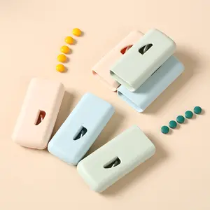 Promotional Plastic Travel Pocket Pill Cutter Half-Medicine Cutter Pharmacy Accessory Gift For Medicine Storage Cases