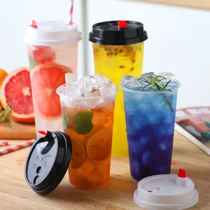 Vaso de plástico con tapa de silicona de grado alimenticio con pajitas, contenedor de bebidas especiales, productos desechables, vaso para batidos reutilizable