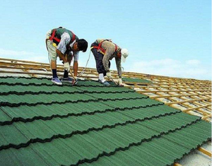 Machine à tuiles de toiture en acier revêtu de pierre, machine à tuiles romaines, ligne de production de tôles de toiture - Product Image 5