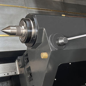 Tour <span class=keywords><strong>CNC</strong></span> à banc incliné haute précision TCK700DY avec tourelle motorisée et mandrin hydraulique pour l'usinage de moules de pièces automobiles, certifié CE ISO - Product Image 4