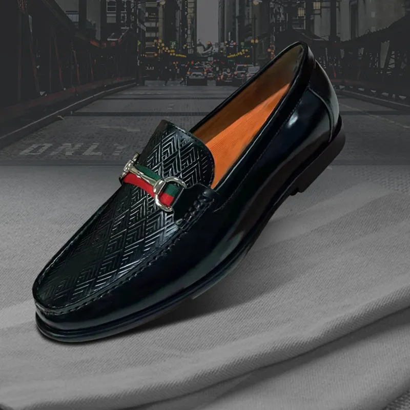 Zapatos casuales de cuero para hombre, venta al por mayor, a la moda, de fábrica, personalizados, 2023