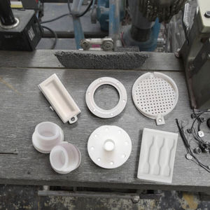 Prototype rapide de fabrication OEM Pièces d'usinage personnalisées PA PP PE <span class=keywords><strong>PC</strong></span> PTFE ABS POM Matériaux plastiques Services d'usinage CNC - Product Image 2