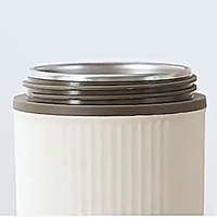 Chaudière à eau électrique de voyage portable avec 4 préréglages variables Bouteille en titane pur adaptée à l'eau de café au lait et au thé