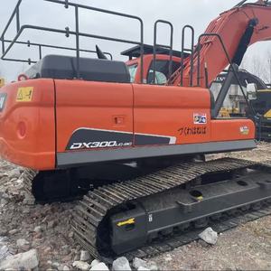 Excavadora de cadenas Doosan 300LC-9 usada de alta calidad, con certificación CE, motor y rodamientos, precio reducido, excelente estado, lista para envío. - Product Image 5