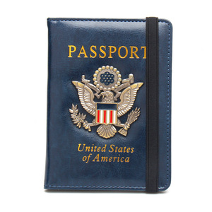 Tarjetero y Porta Pasaporte con Bloqueo RFID para Negocios, con Logotipo Metálico, para Pasaportes de EE. UU. - Product Image 4