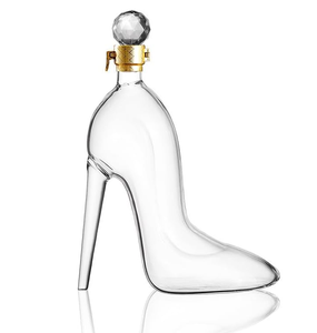 2025 <span class=keywords><strong>carafe</strong></span> en <span class=keywords><strong>cristal</strong></span> de <span class=keywords><strong>luxe</strong></span> avec couvercle en verre conception de chaussures à talons hauts modernes pour <span class=keywords><strong>carafe</strong></span> de cadeau d'affaires <span class=keywords><strong>whisky</strong></span> et <span class=keywords><strong>whisky</strong></span> - Product Image 4