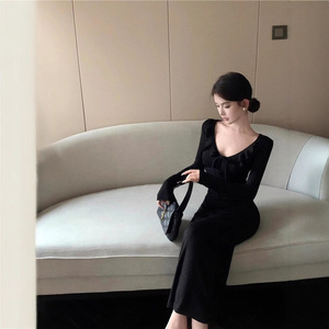 Retro V Neck Ruffled Long Dress With Tie Up Design Slim Waist Long Sleeve Sheath Evening Dress For Women Black - Product Image 1