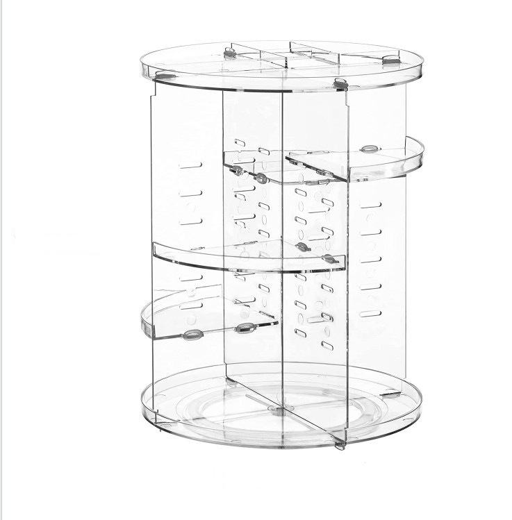 Transparent and minimalist style